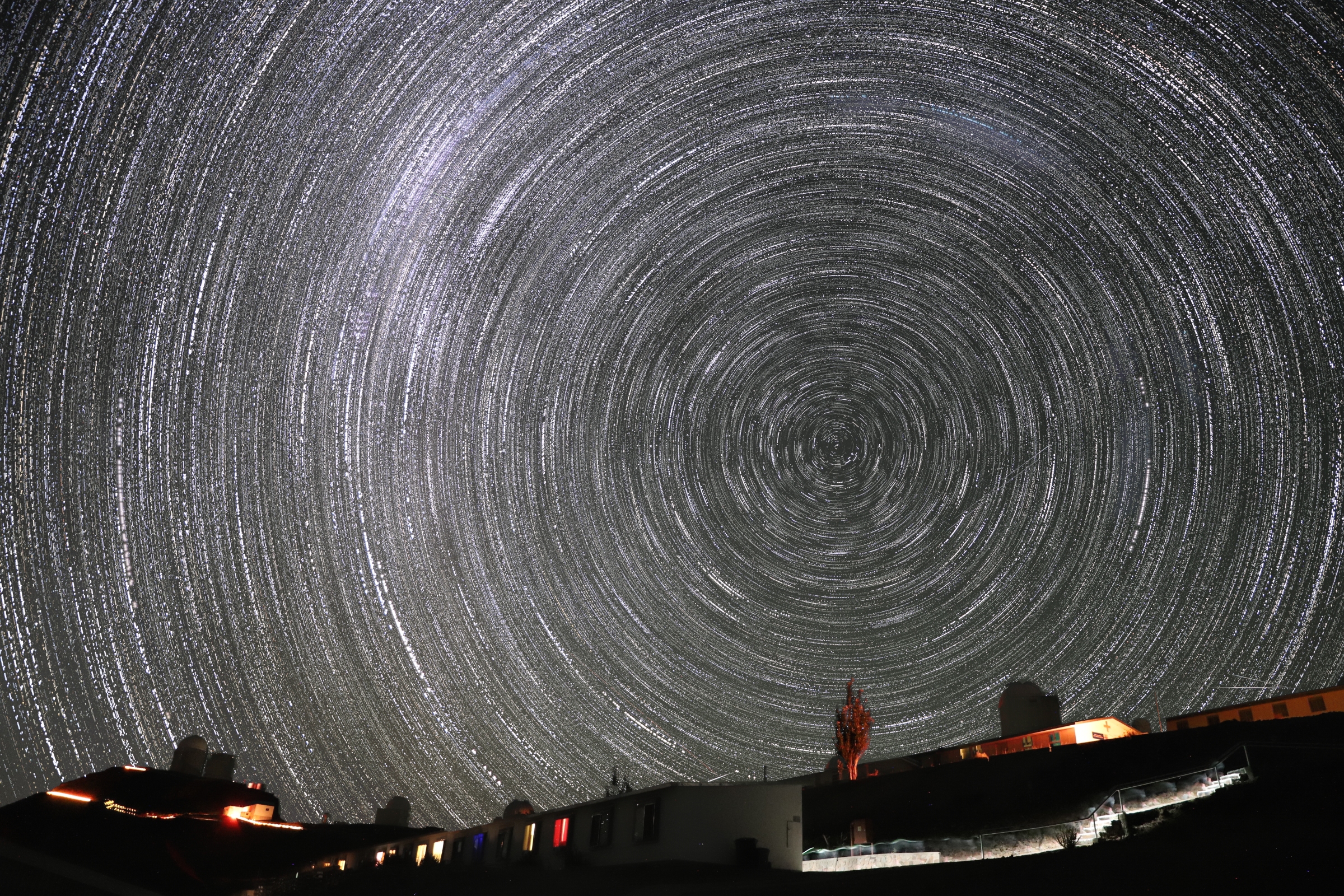 Startrail over La Silla observatory
